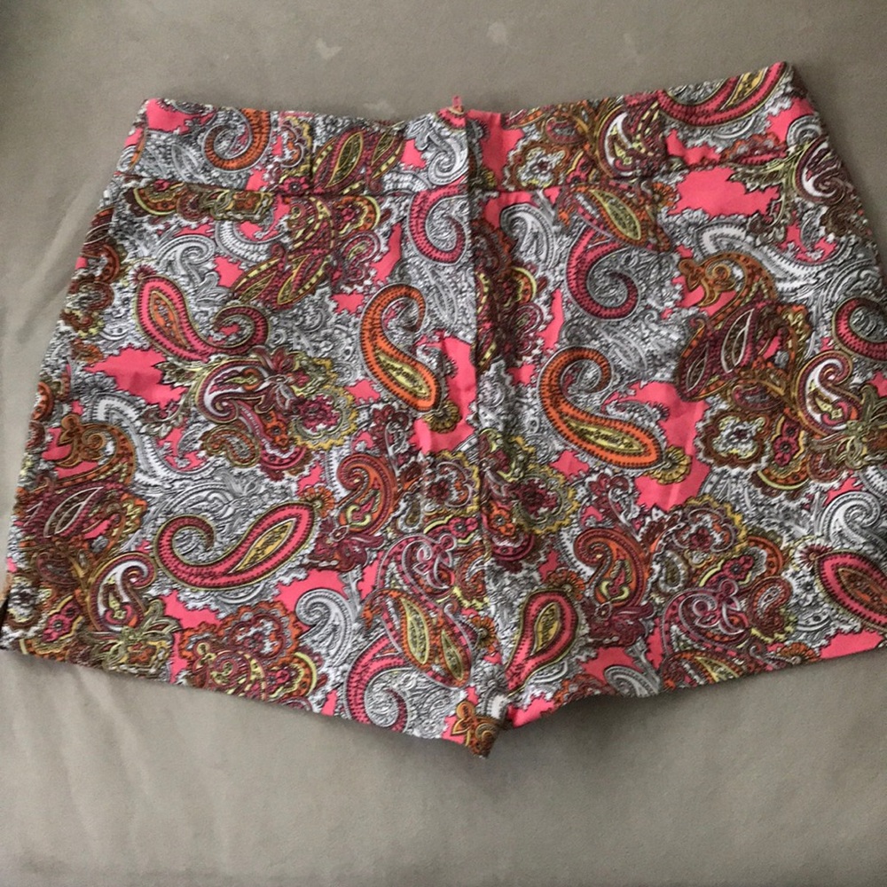 H & M Shorts